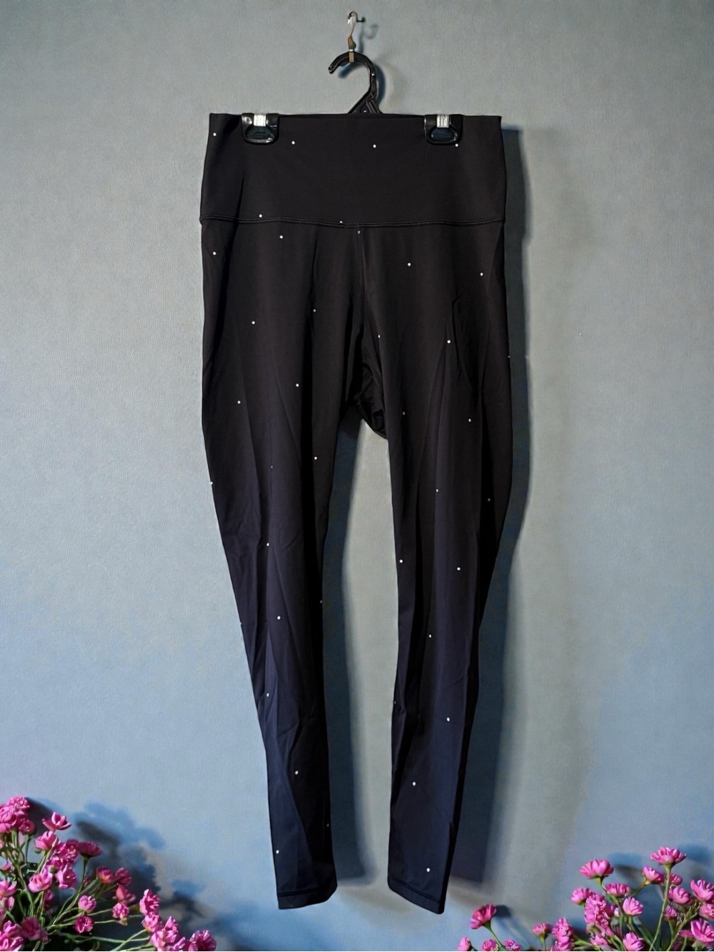 NWOT Stella & Dot Black Athletic Leggings with Small White Polka Dots